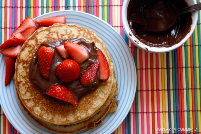 Panqueca de Morango com Nutella