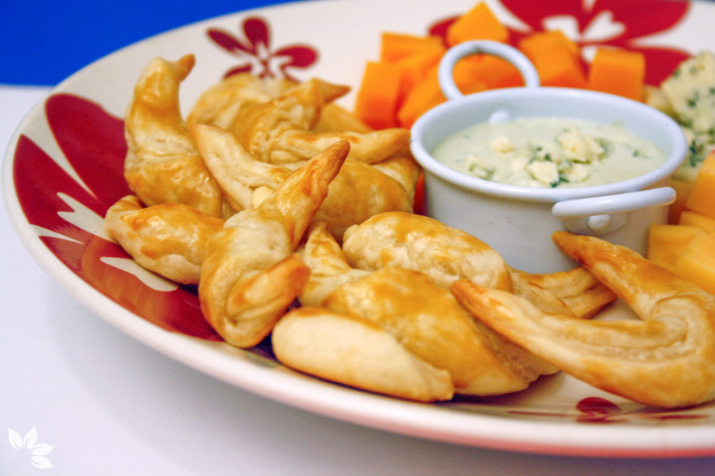 Mini croissants de queijo