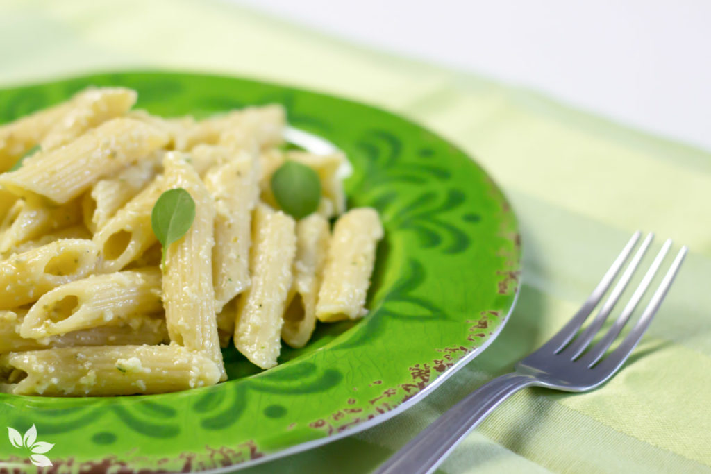 Receita de Penne com Parmesão e Alcaparras