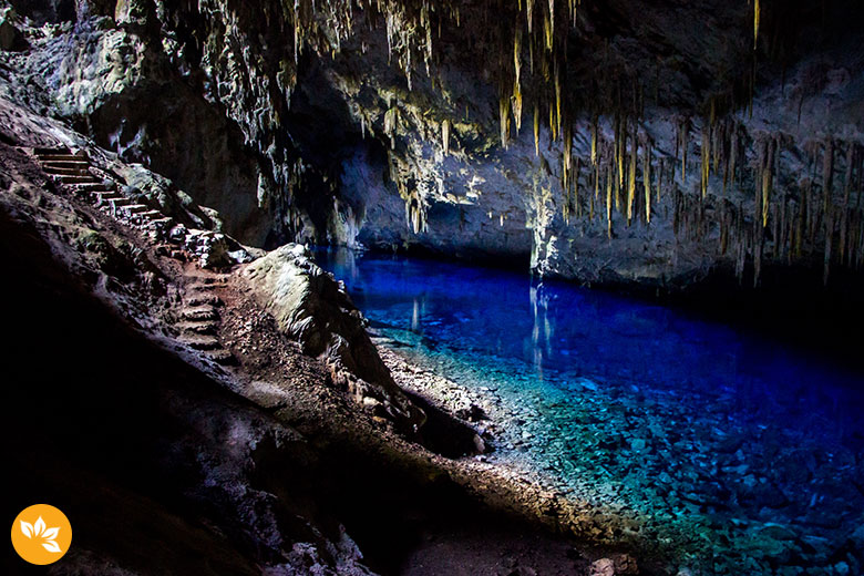 Gruta do Lago Azul em Bonito