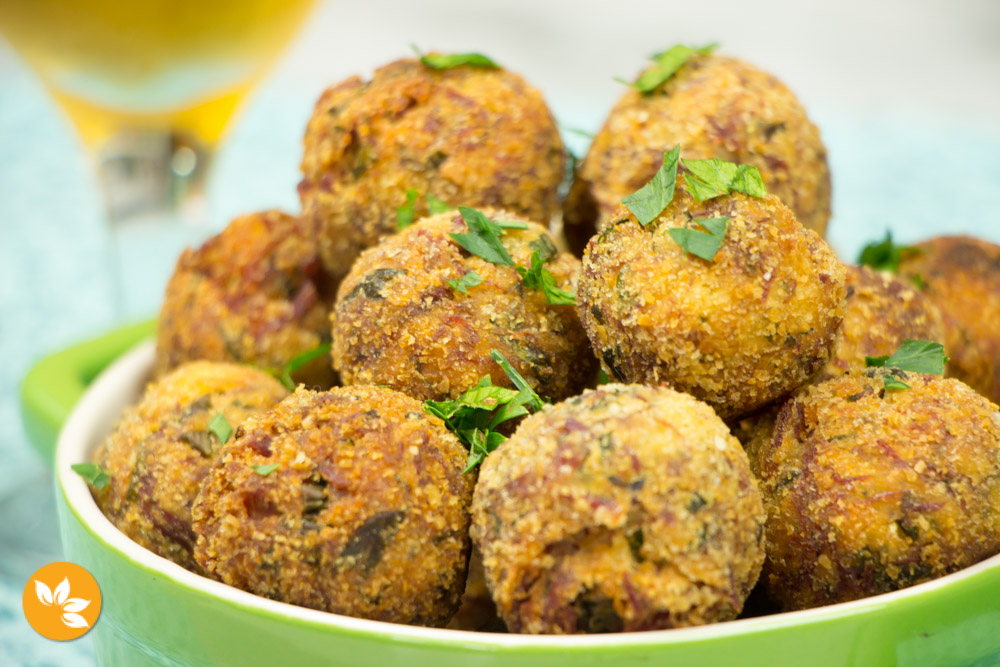 Receita de Bolinho de carne seca