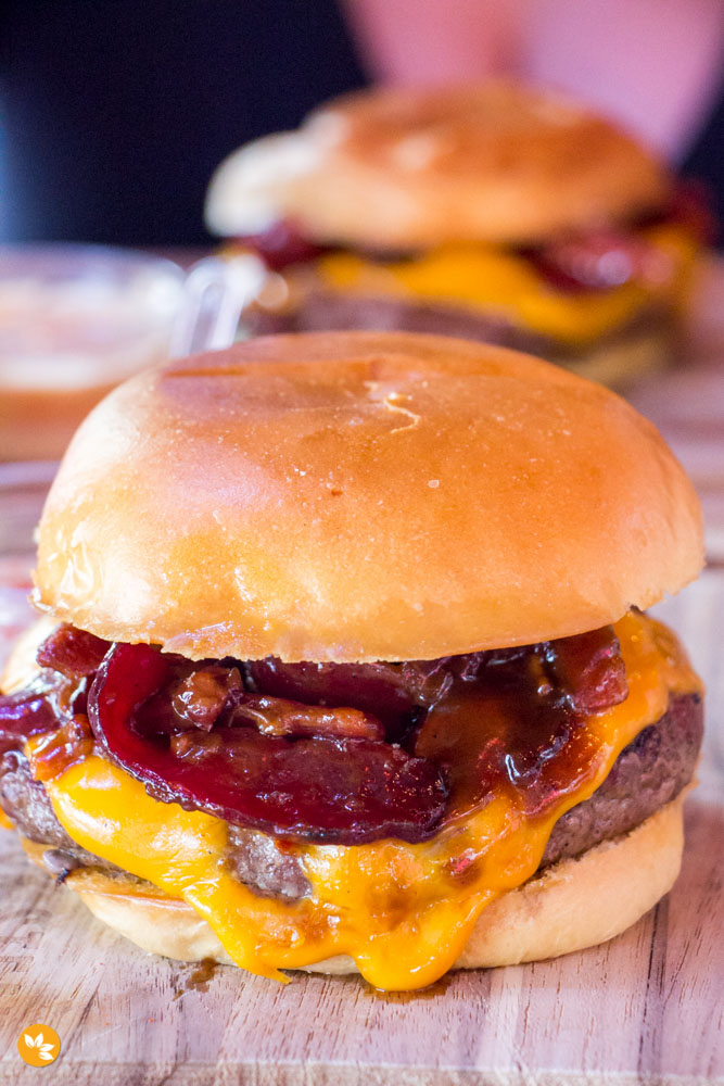 Jack Steak - Bacon BBQ Burger